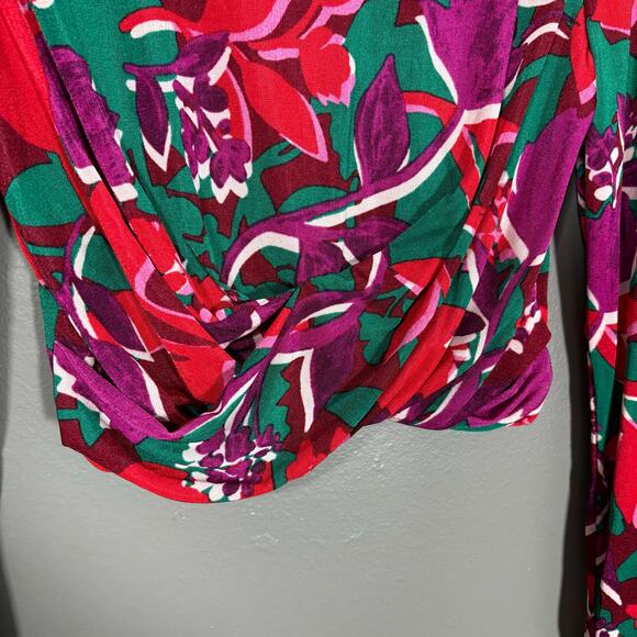 Bar III Womens Red & Purple Floral Cross Front Hem Crop Top - Size Medium - Bold - Picture 3 of 6